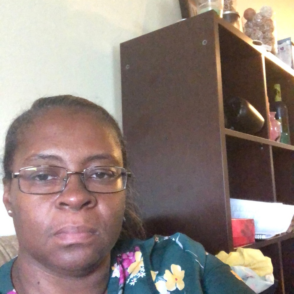 Meet your Posher, Gevett